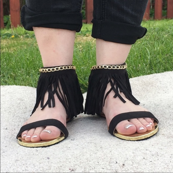 Qupid Black Suede Fringe Gladiator Flats SZ 7! NEW! - Picture 5 of 10